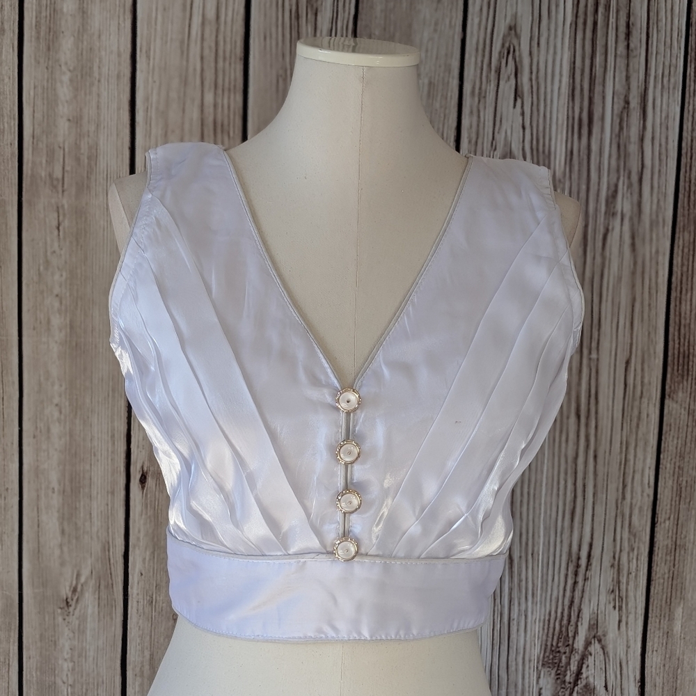 White Readymade Stitched V-neck Saree Blouse | Choli | Lehenga Blouse | Crop top